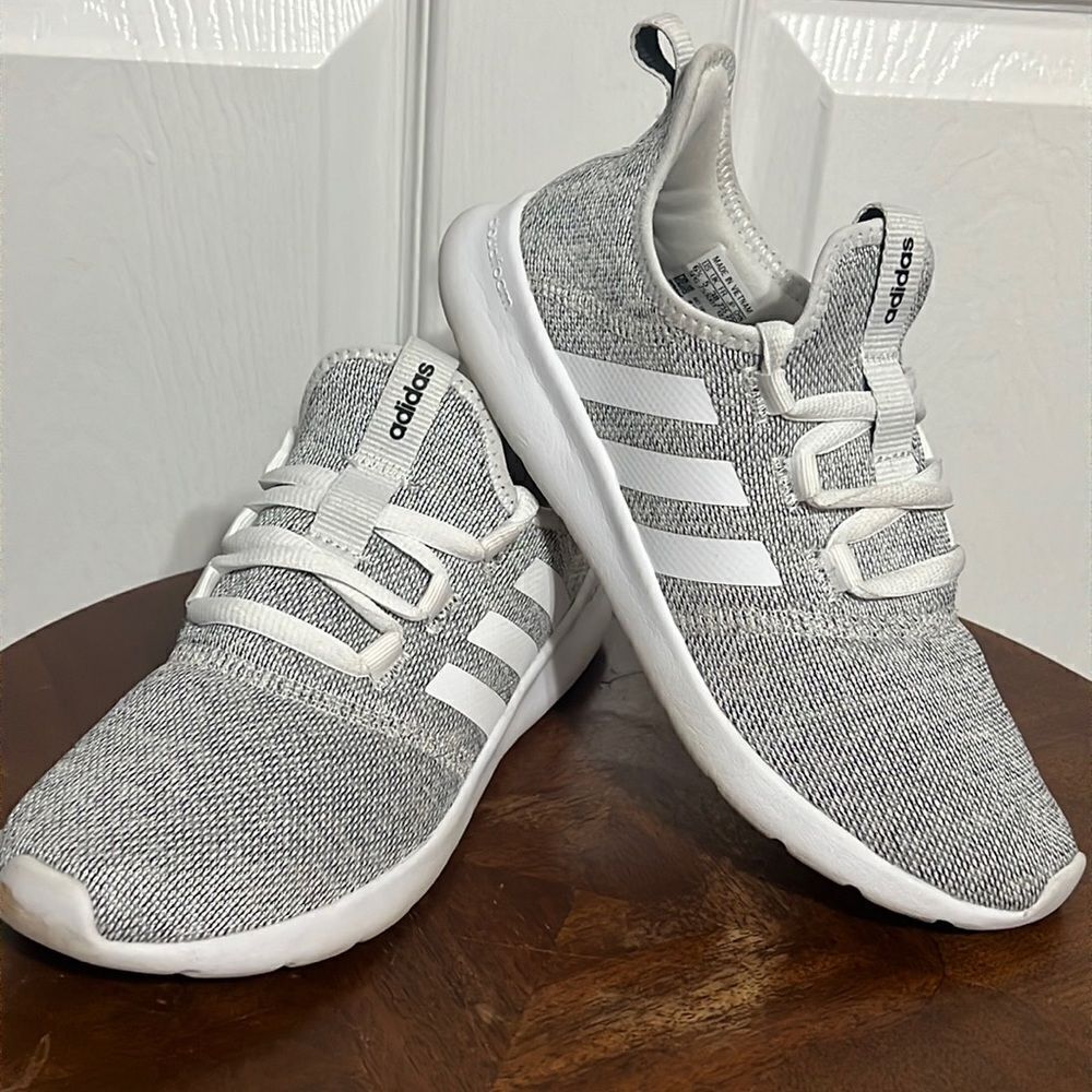 🔥🔥ADIDAS Cloudfoam‎ Pure 2.0 Running Shoes - EXCELLENT No Flaws - Women Sz 6.5